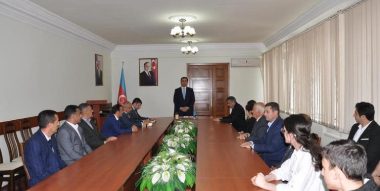 Saatlı Rayonunda Ümummilli lider Heydər Əliyevin anadan olmasının 100 illik yubileyi ilə əlaqədar rayonda keçirilən futbol, voleybol və tir atıcılıq yarışlarının qaliblərinin təltifolunma mərasimi keçirildi.